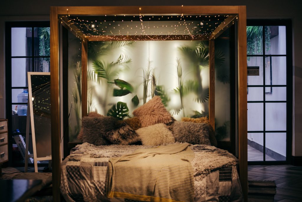 Luxurious Tropical Bedroom