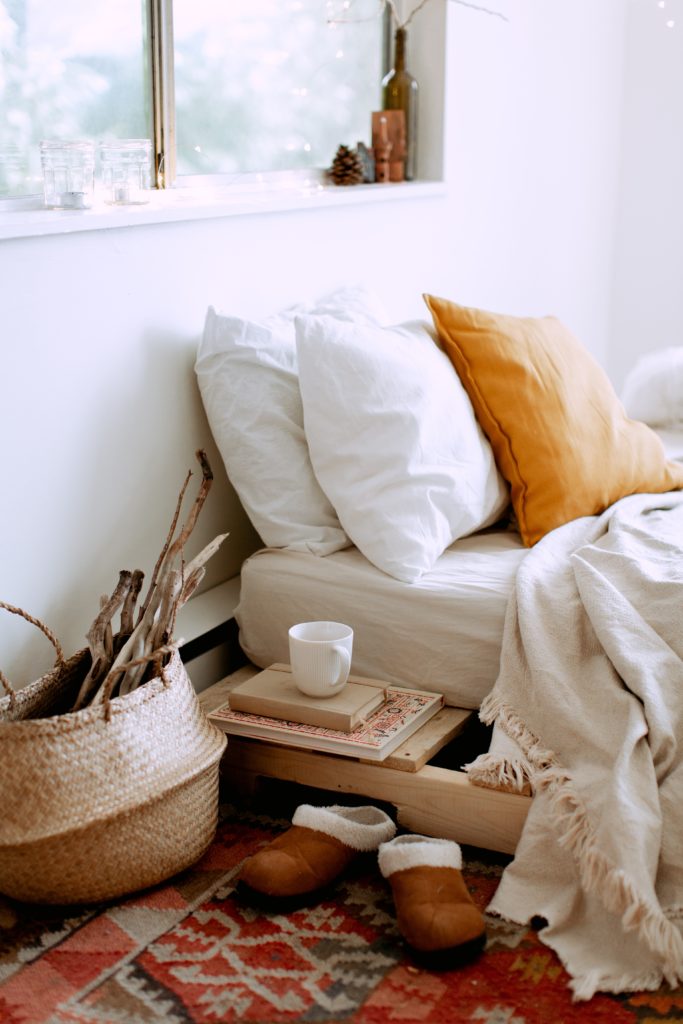 Luxurious Scandinavian-Style Bedroom